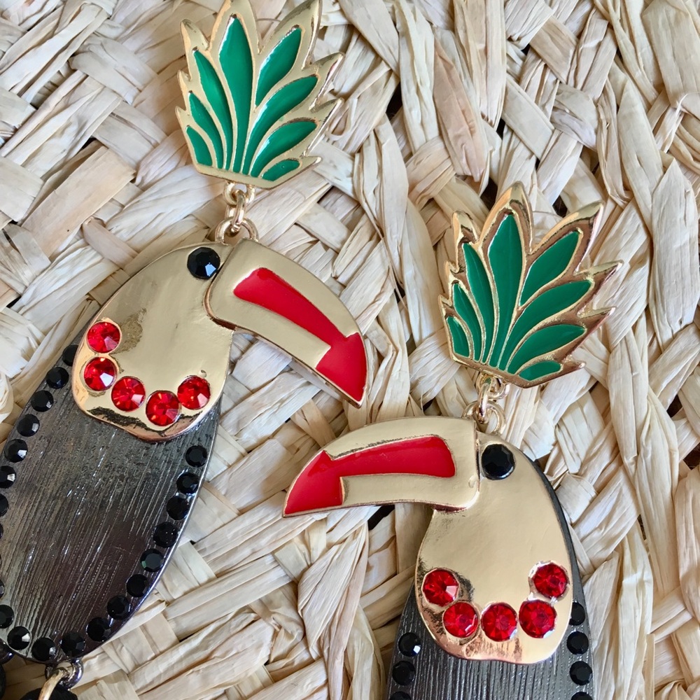 Black Parrot πΊ Tassel Statement Jeweled Earrings - Picture 5 of 8